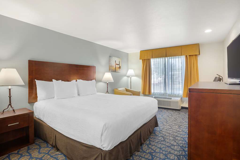 Фото Best Western Plus Villa Del Lago Inn