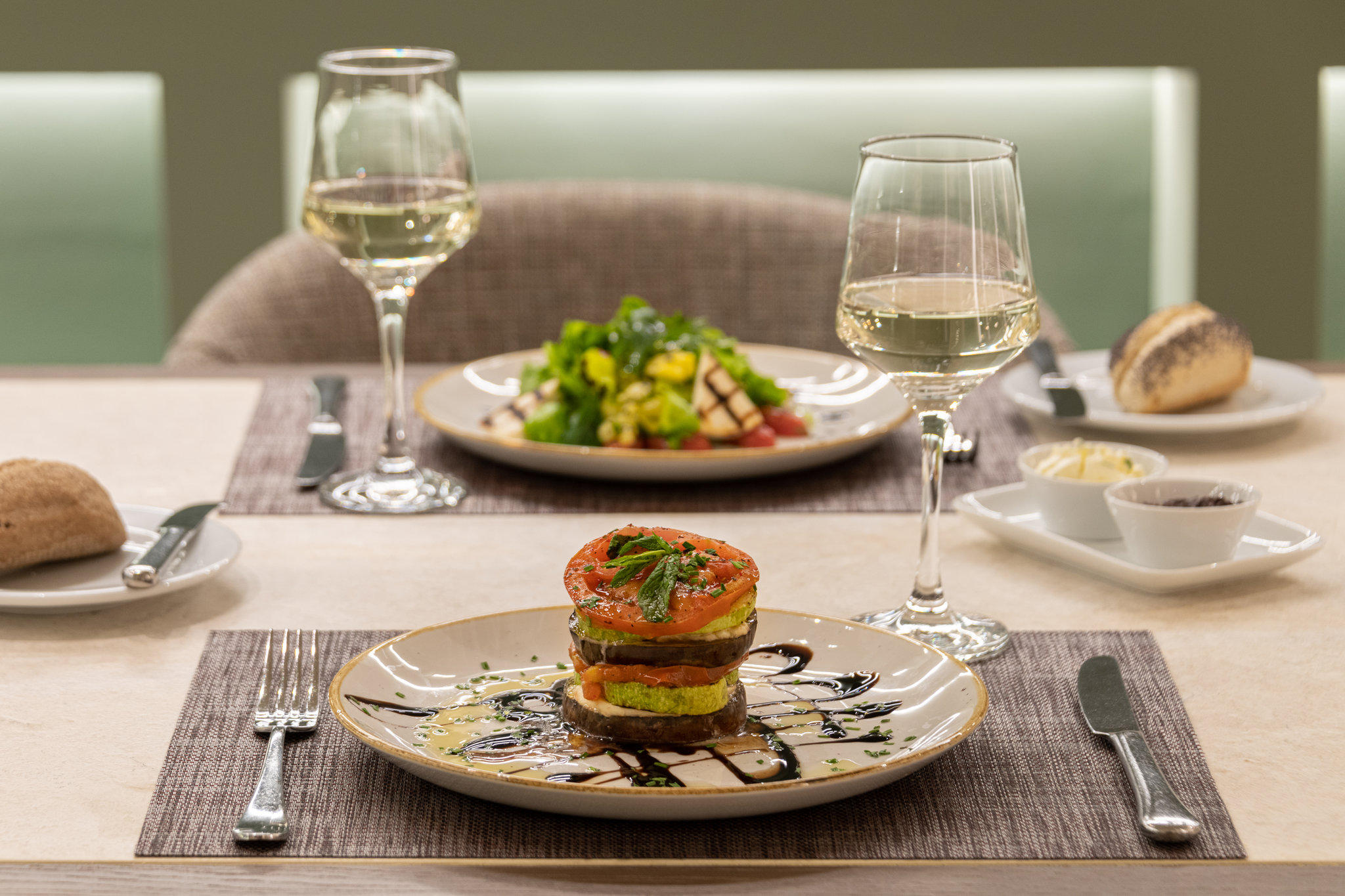 Фото Holiday Inn Thessaloniki, an Ihg Hotel