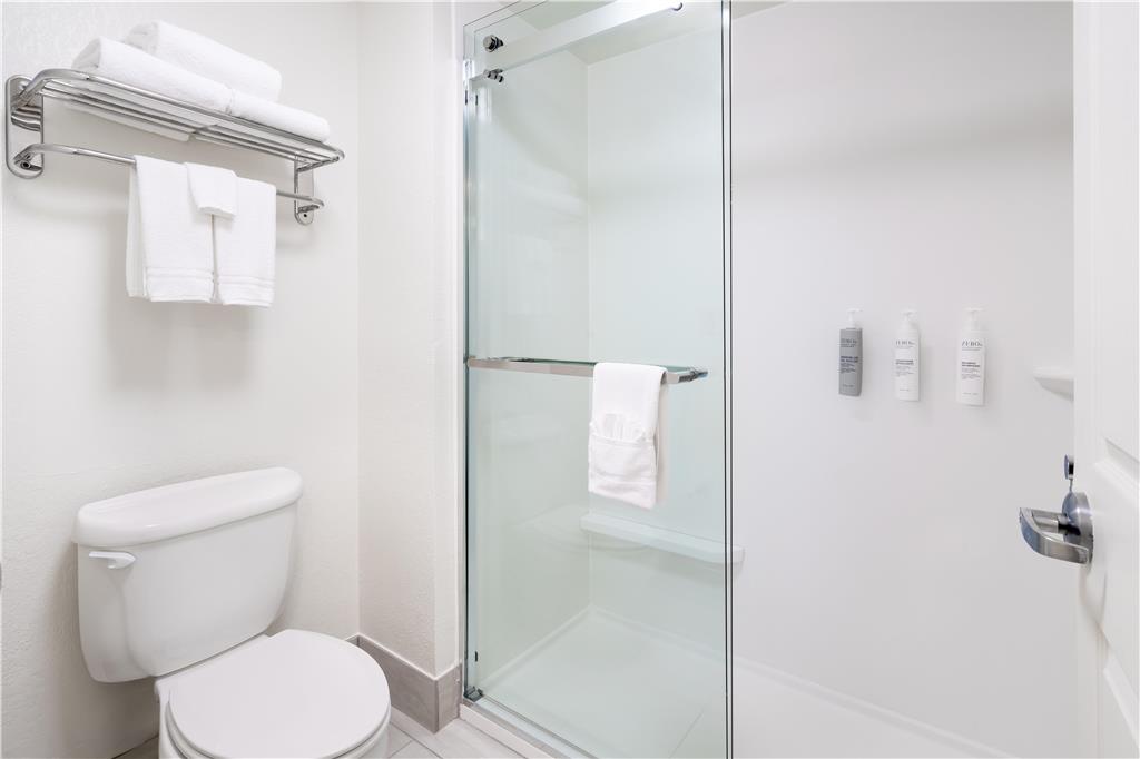 Фото Homewood Suites by Hilton Eatontown