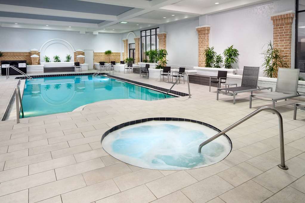 Фото Embassy Suites by Hilton Orlando North