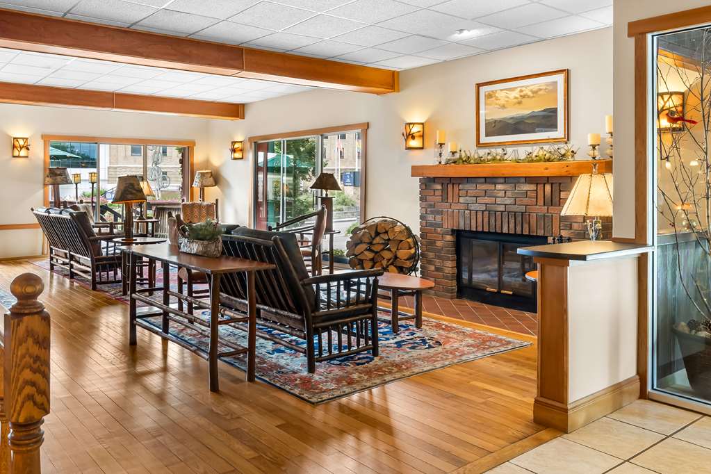 Фото Best Western Adirondack Inn