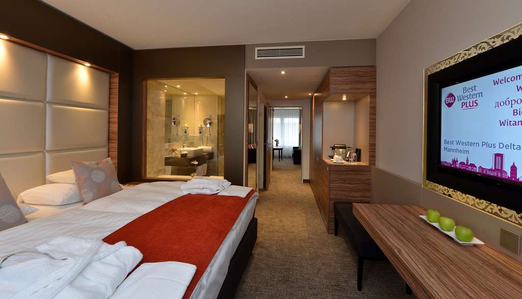 Фото Best Western Plus Delta Park Hotel