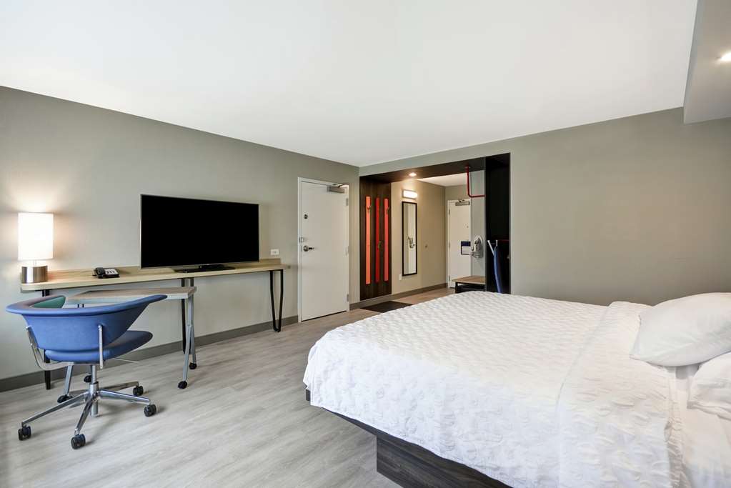 Фото Tru by Hilton Chicopee Springfield