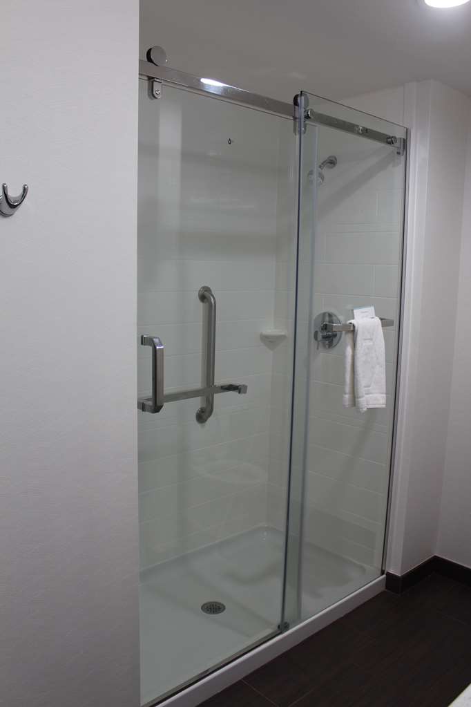 Фото Hampton Inn & Suites Guthrie