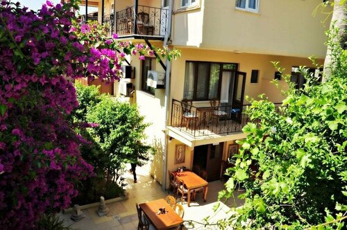 Sevil Hotel