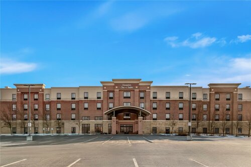 Гостиница Hampton Inn & Suites Detroit-Canton в Кантоне