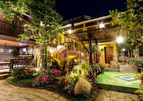 Baankeaw Huenkwan Boutique Hotel