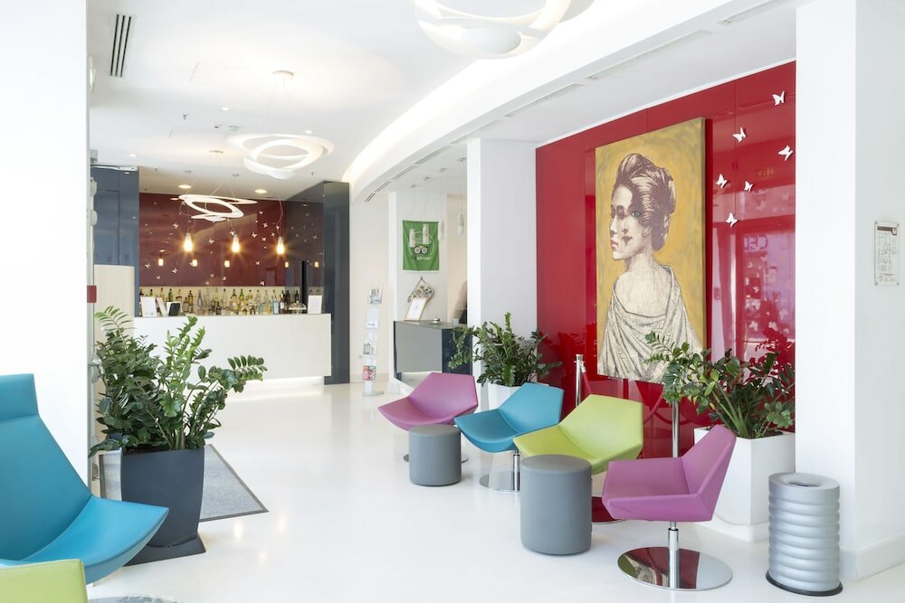 Фото Hotel Cristina
