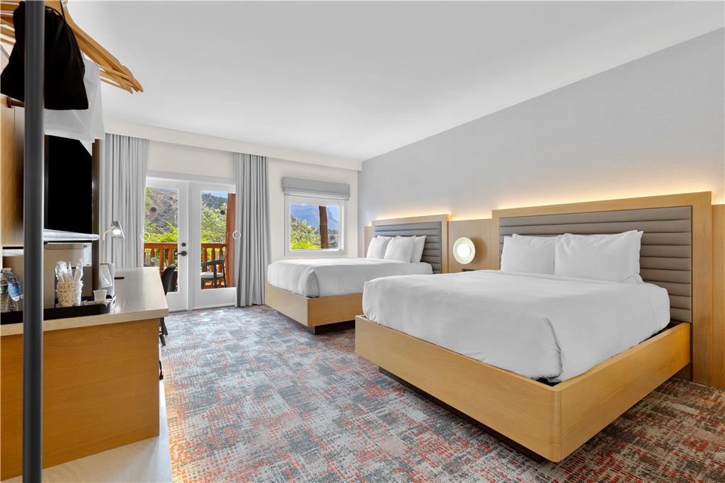 Фото Hotel DeNovo