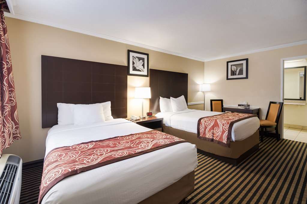 Фото Best Western McKenzie