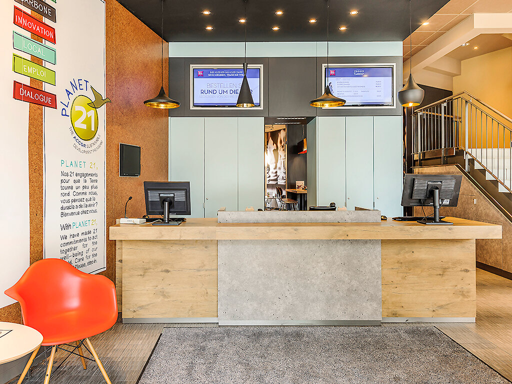 Фото Ibis Jena City Hotel