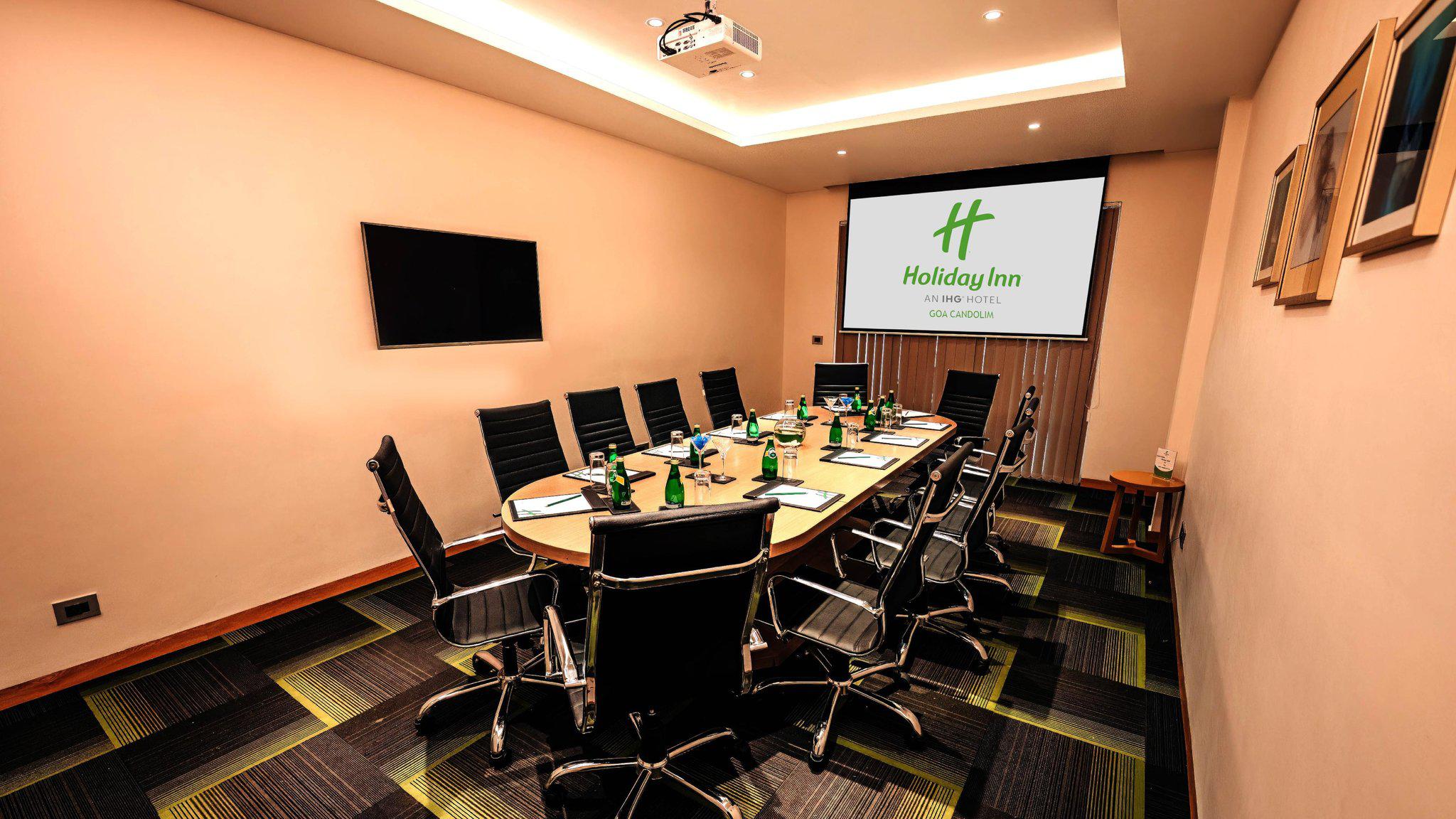 Фото Holiday Inn Goa Candolim