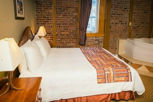 Гостиница The Murray Premises Hotel в Сент-Джонсе