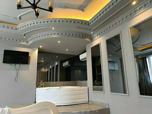 Гостиница Real King Residence Hotel в Йомре