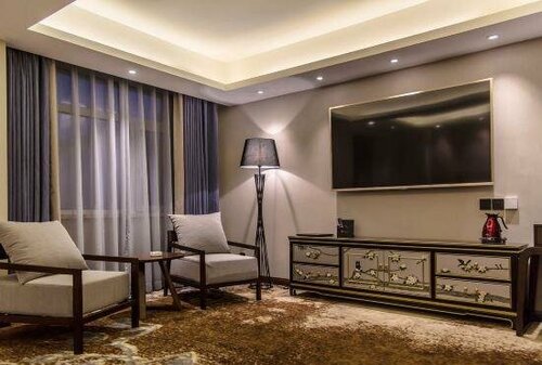 Гостиница Yijiangdong Boutique Hotel в Гирине