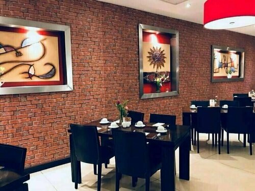 Гостиница McGettigan's Hotel Letterkenny в Леттеркенни