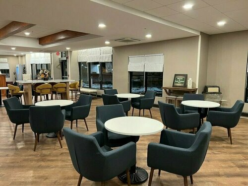 Гостиница Casco Bay Hotel Portland Airport - Maine Mall, an Ascend Collection Hotel в Скарборо