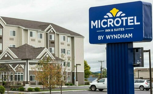 Гостиница Microtel Inn & Suites by Wyndham Altoona в Алтуне