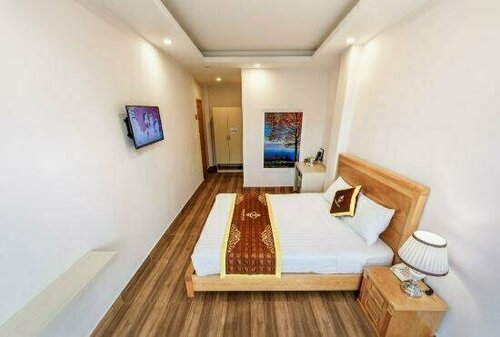 Гостиница Golden Bee Hotel в Далате