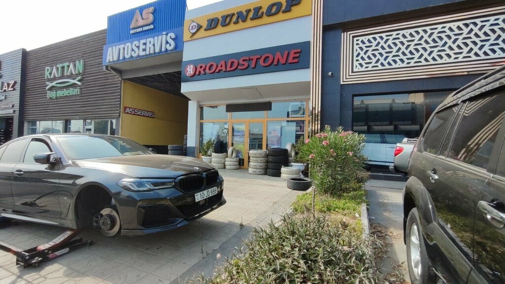 Tires and wheels Wheels Store Roadstone, Baku, photo