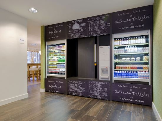 Фото Holiday Inn Express Amsterdam - Schiphol, an Ihg Hotel