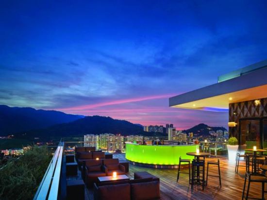 Фото G Hotel Kelawai