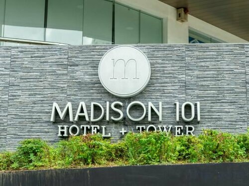 Внешний вид отеля Madison 101 Hotel & Tower в Кесон-Сити, фото 3
