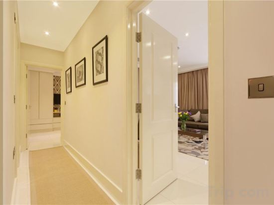 Фото Ashburn Court Apartments