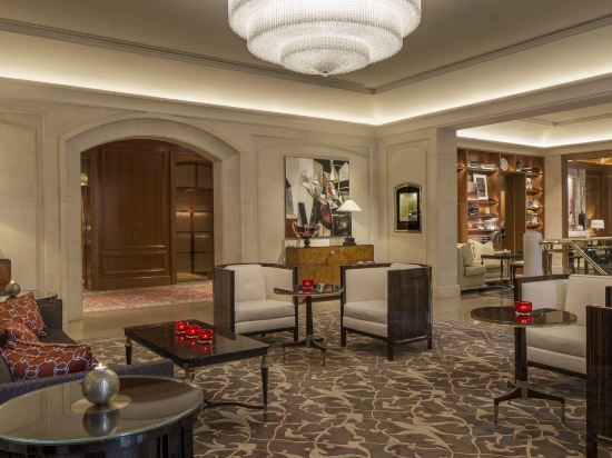 Фото Four Seasons Hotel Prague