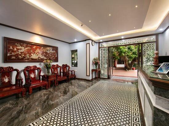 Фото Nam Hai Hotel