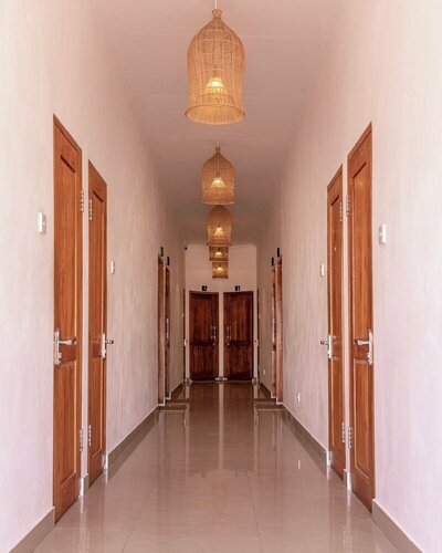 Внешний вид отеля Pesona Beach Resort & SPA в Ломбоке Утаре, фото 5