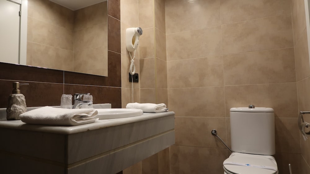 Фото Hotel Teruel Plaza