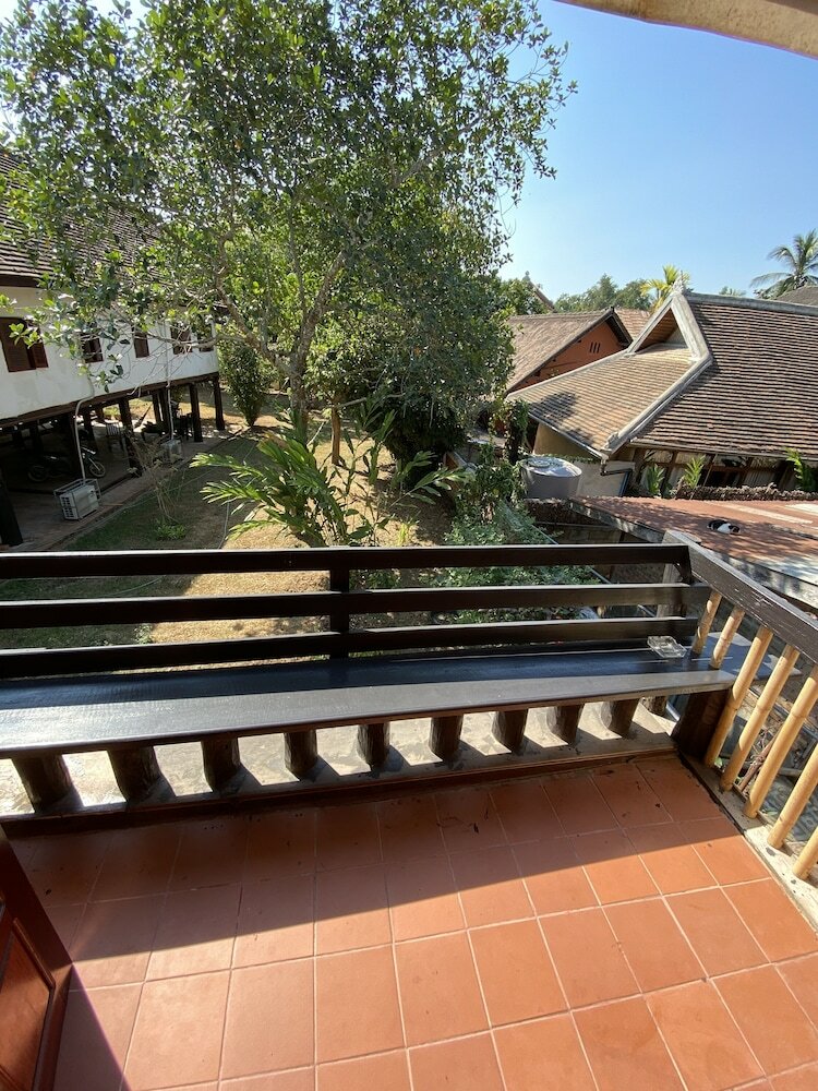 Фото Soutikone 1 Guesthouse