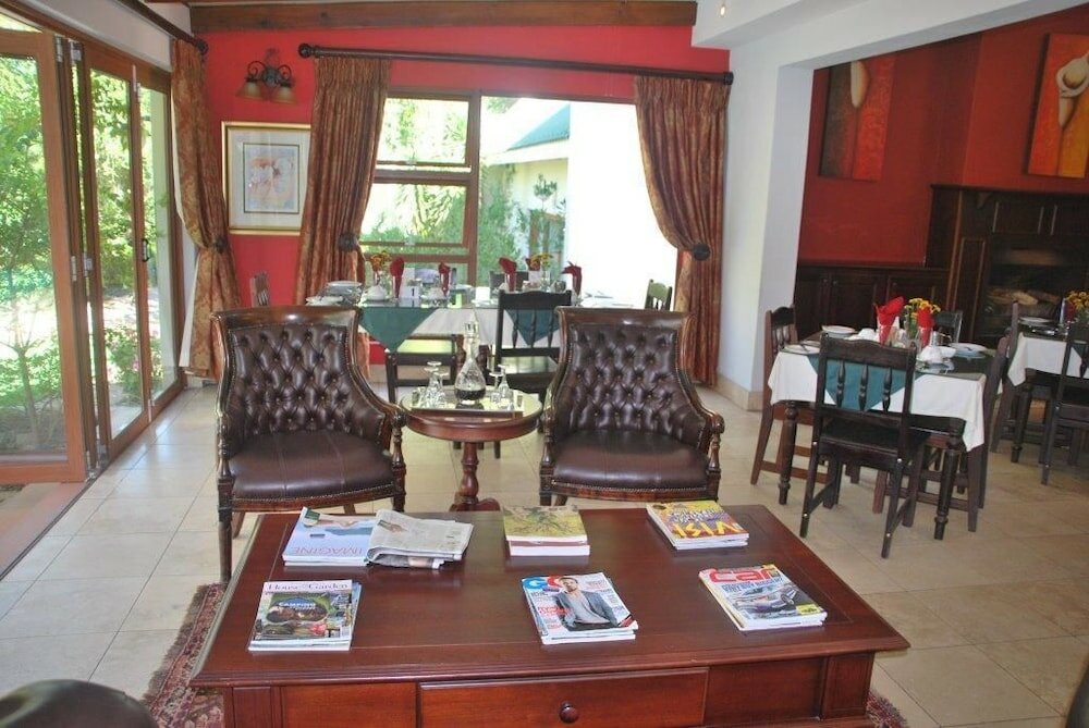 Фото Sunninghill Guest Lodge