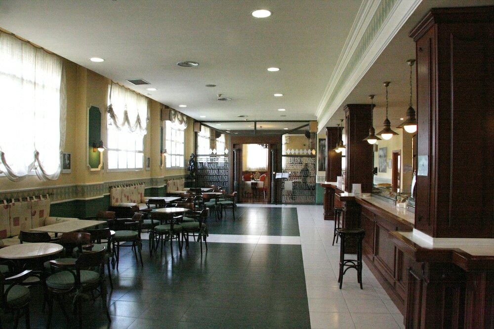 Фото Hotel Lasa Sport