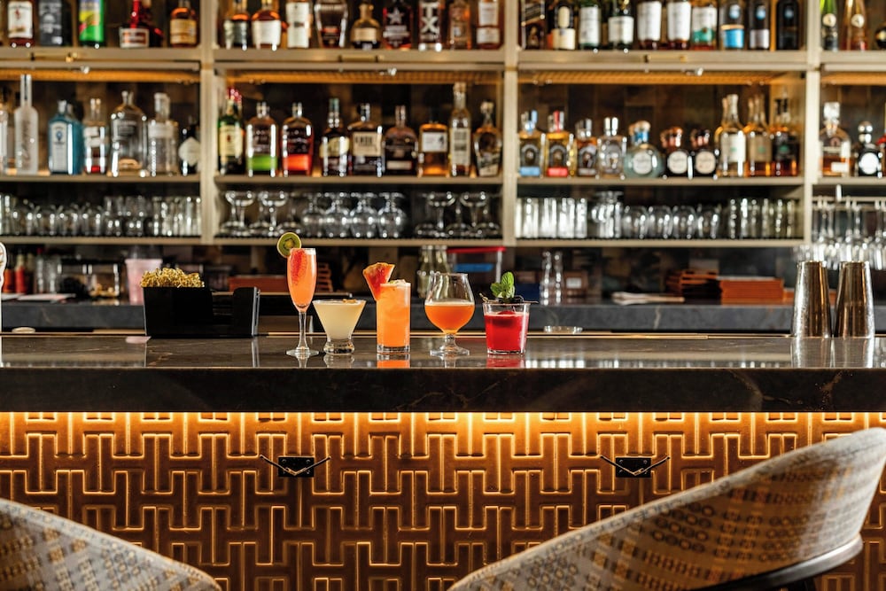 Фото Renaissance Dallas Hotel