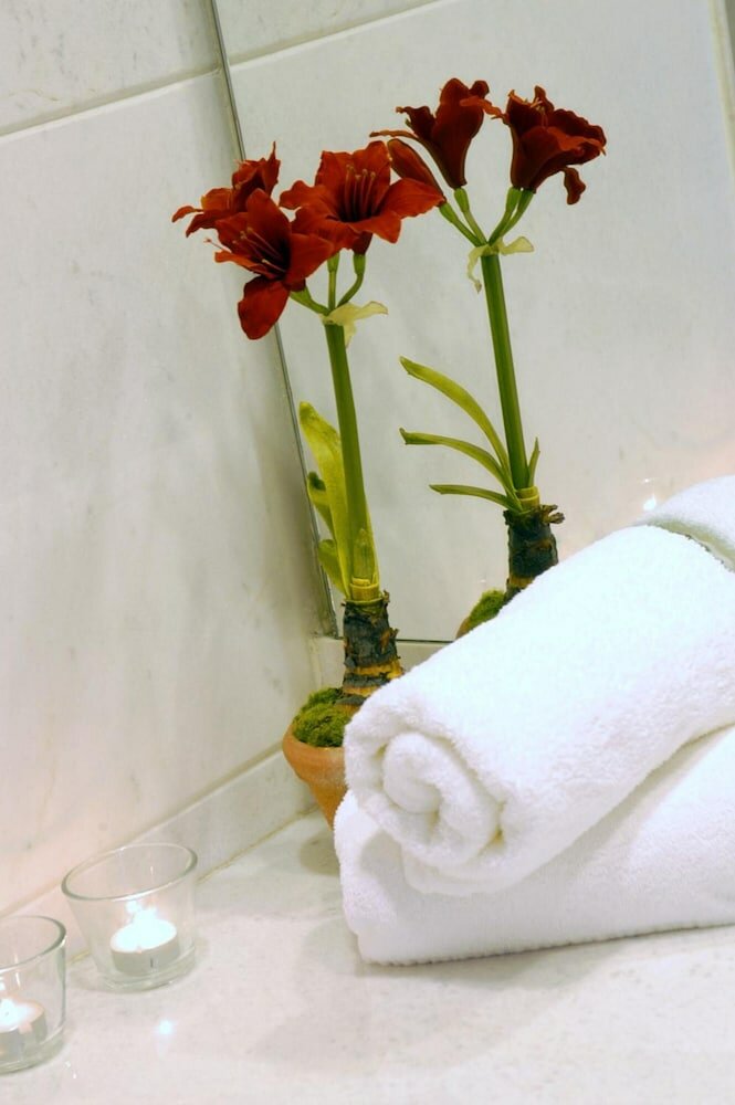 Фото Limneon Resort & SPA