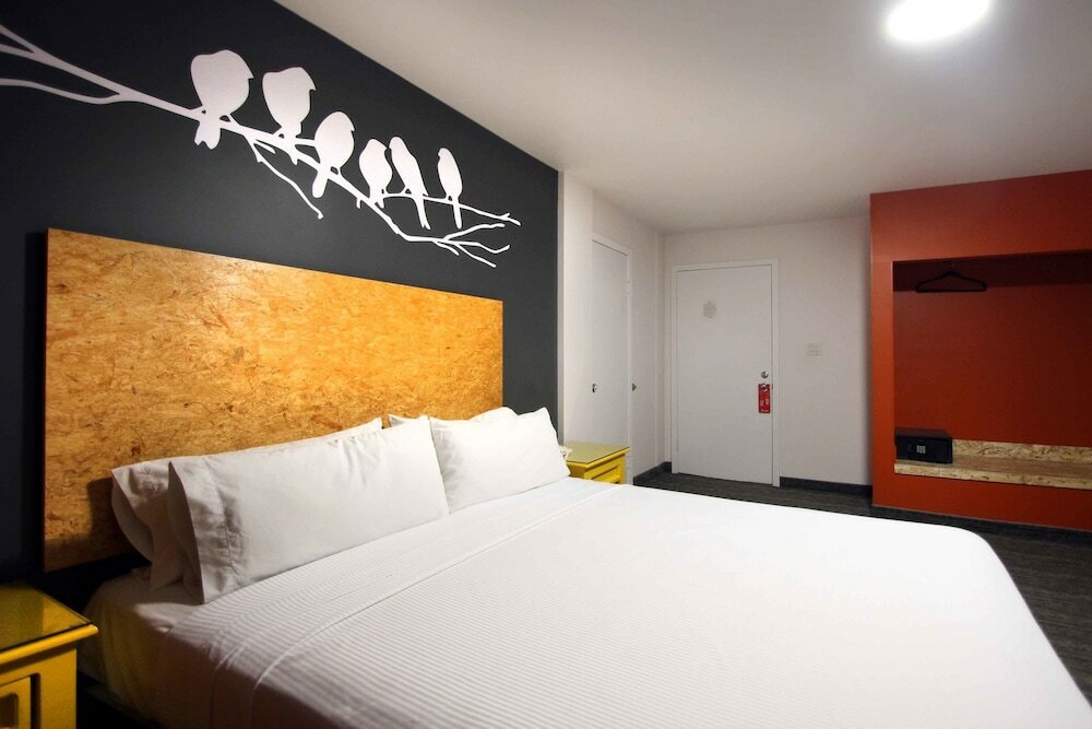 Фото B my Hotel Hotel in Tijuana