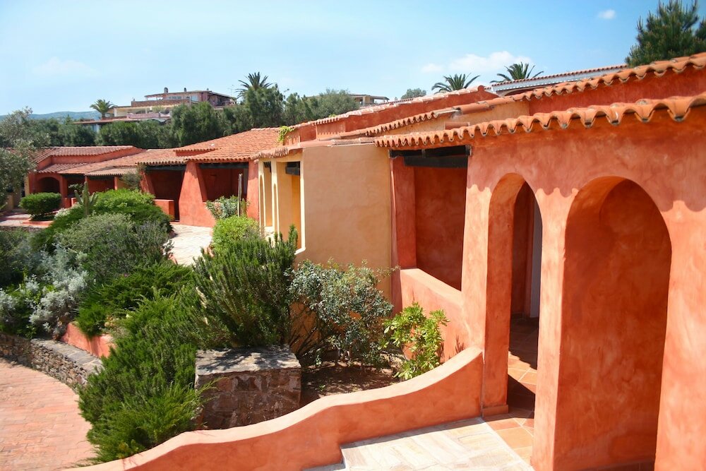 Фото Hotel Ollastu