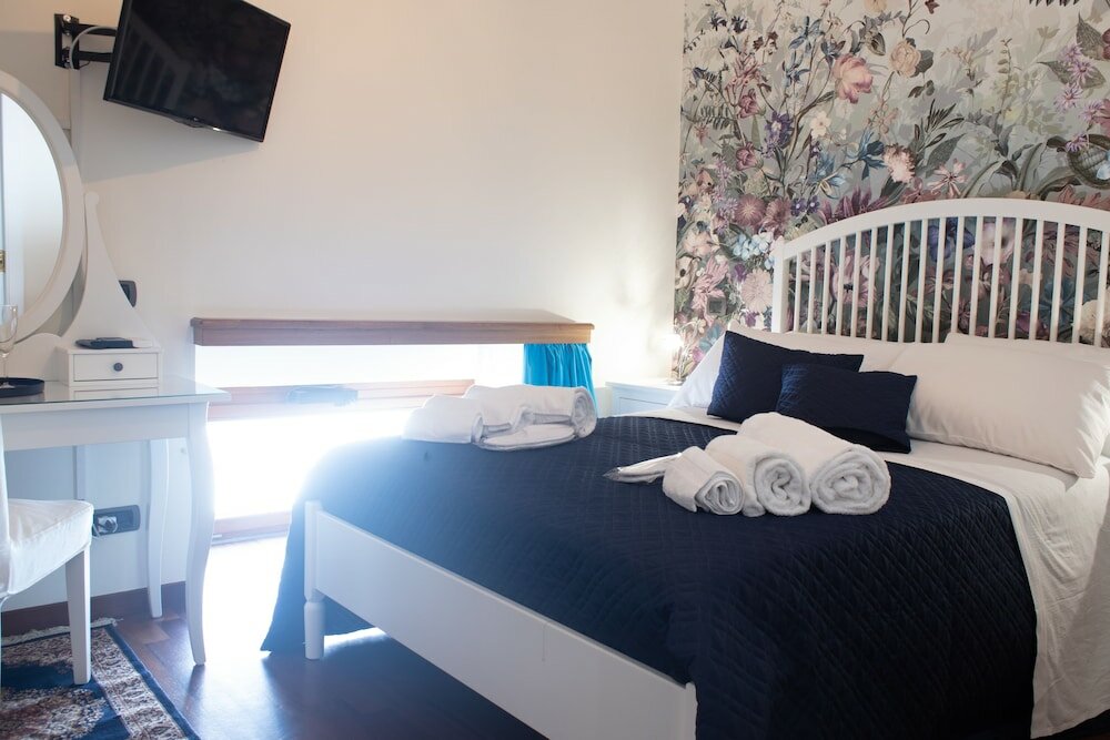 Фото Bed Boutique Napoli Colors