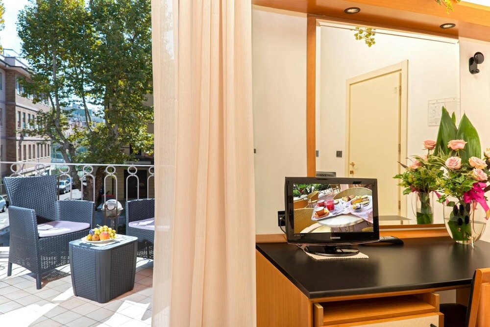 Фото Hotel Villa Luigia