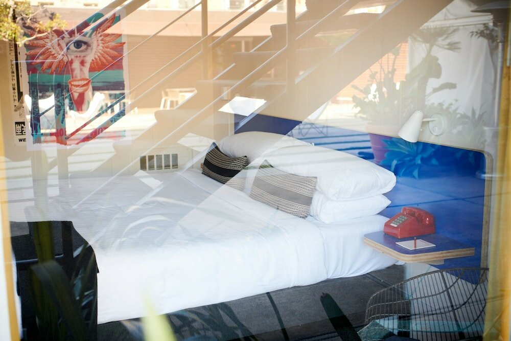 Фото The Phoenix Hotel