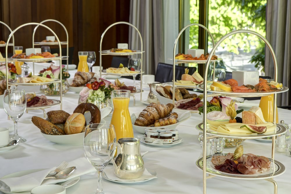 Фото Rocco Forte The Charles Hotel