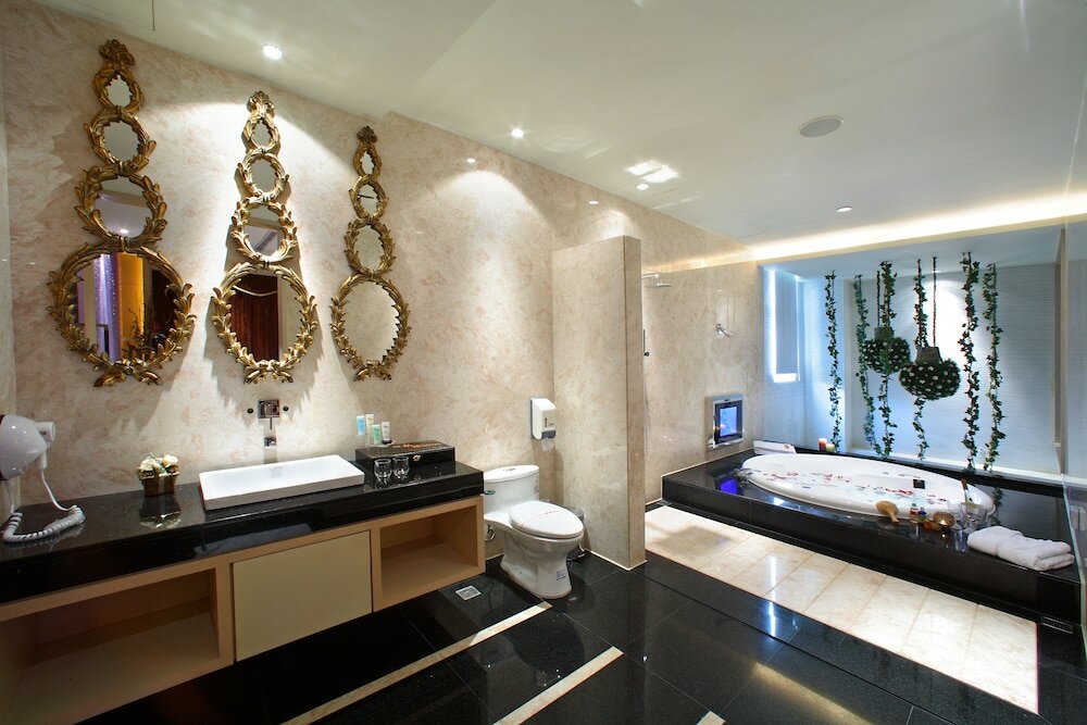 Фото Young Motel