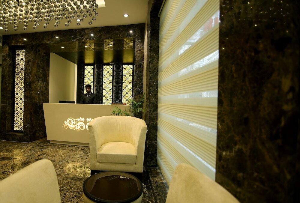 Фото The Prime Balaji Deluxe at New Delhi Railway Station