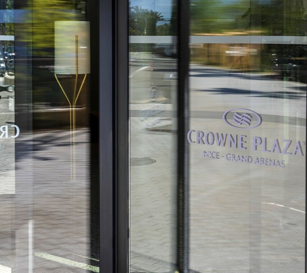 Фото Crowne Plaza Nice Grand Arenas, an Ihg Hotel