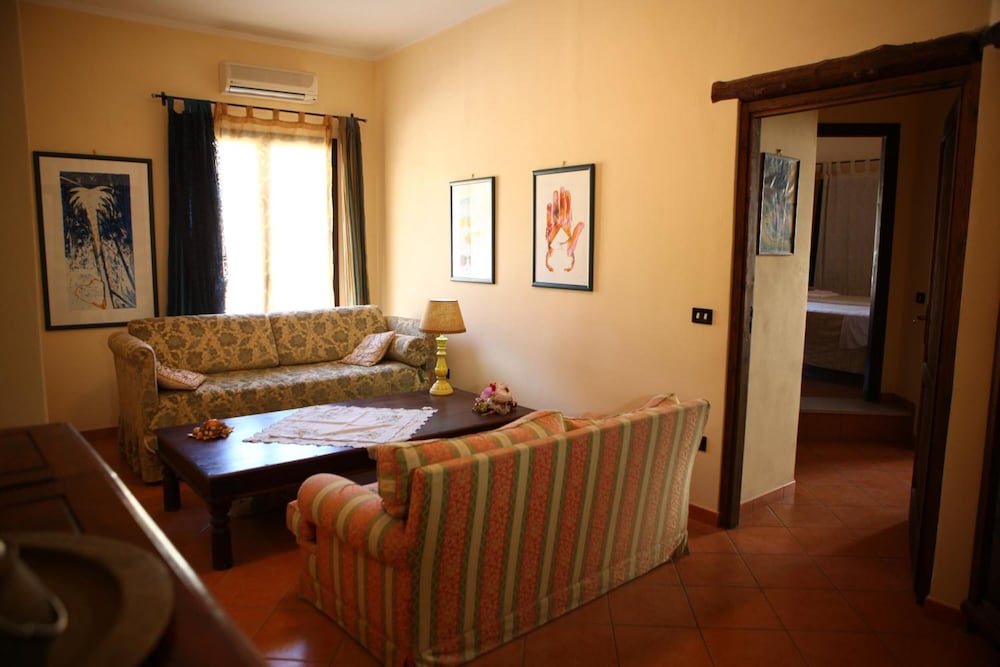 Фото Art Lincoln Palermo