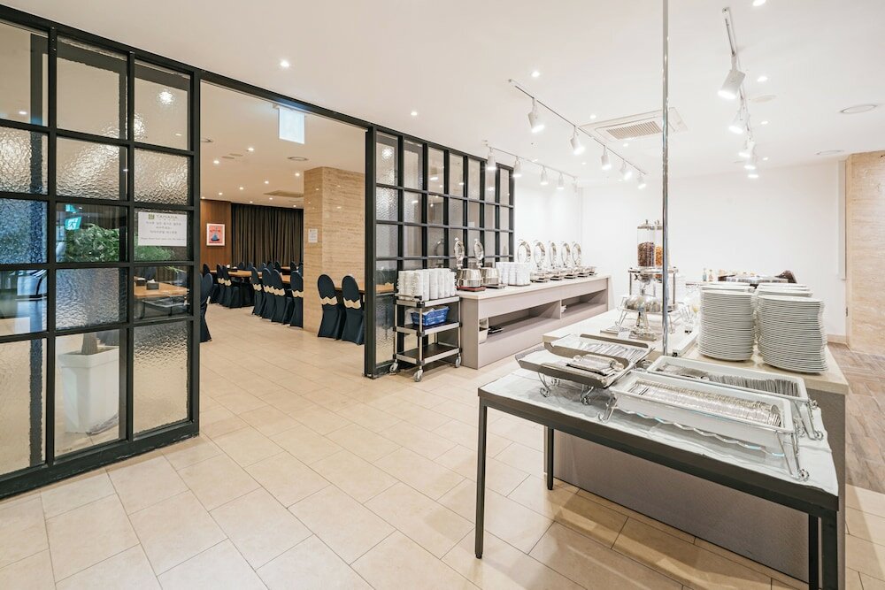 Фото Tamara Jeju Hotel