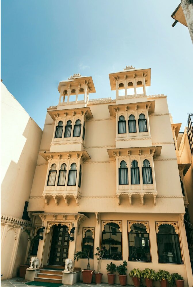 Фото Hotel Boheda Palace