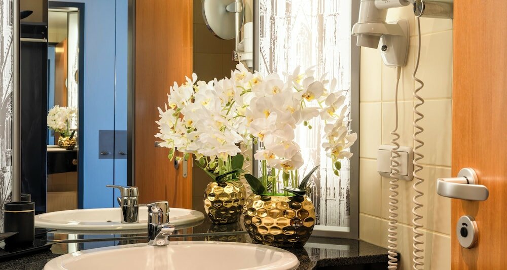 Фото Plaza Premium Köln